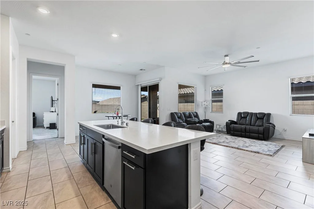 713 Webber Park, Henderson, NV 89011