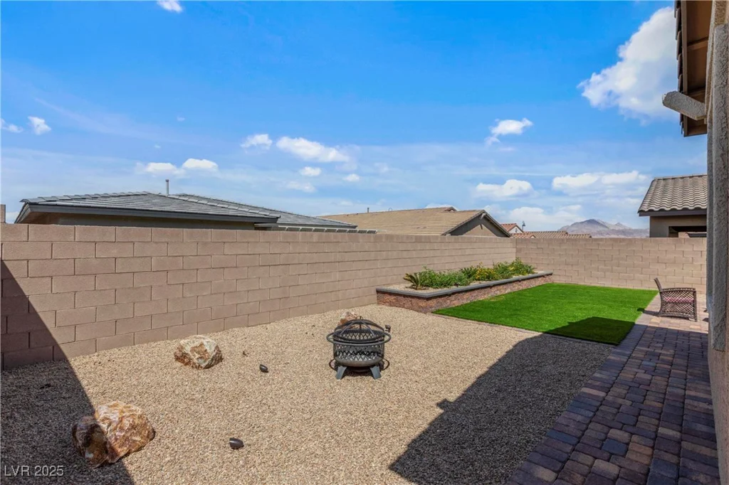 713 Webber Park, Henderson, NV 89011