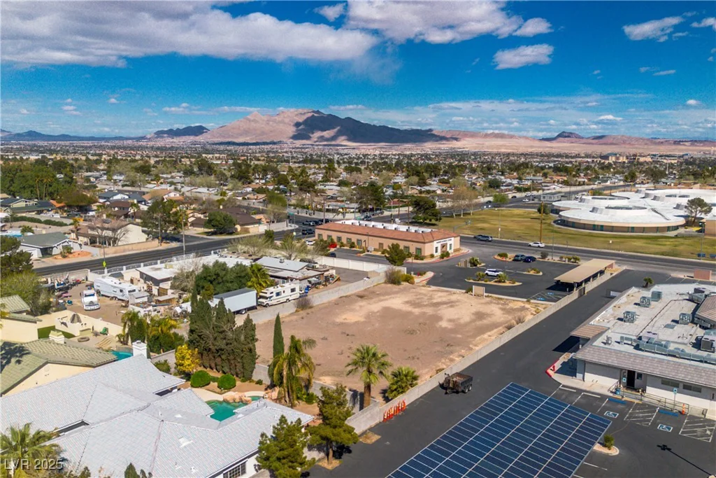 Harmon, Las Vegas, NV 89107