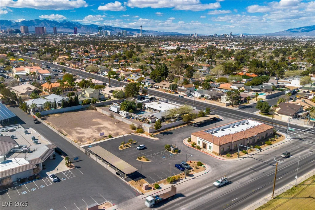 Harmon, Las Vegas, NV 89107