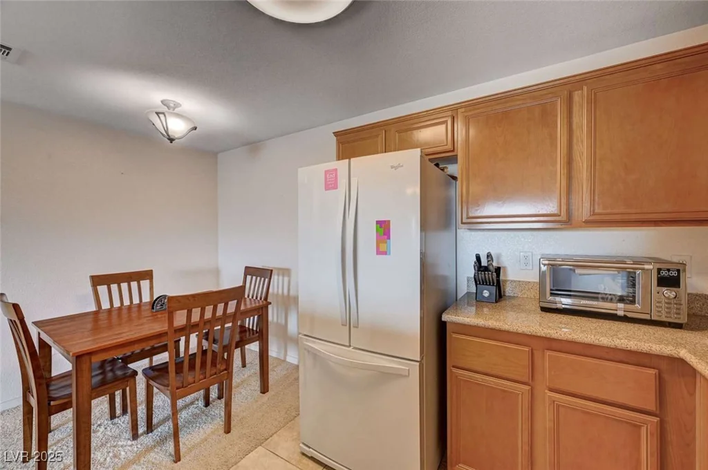 7701 Robindale, Las Vegas, NV 89113
