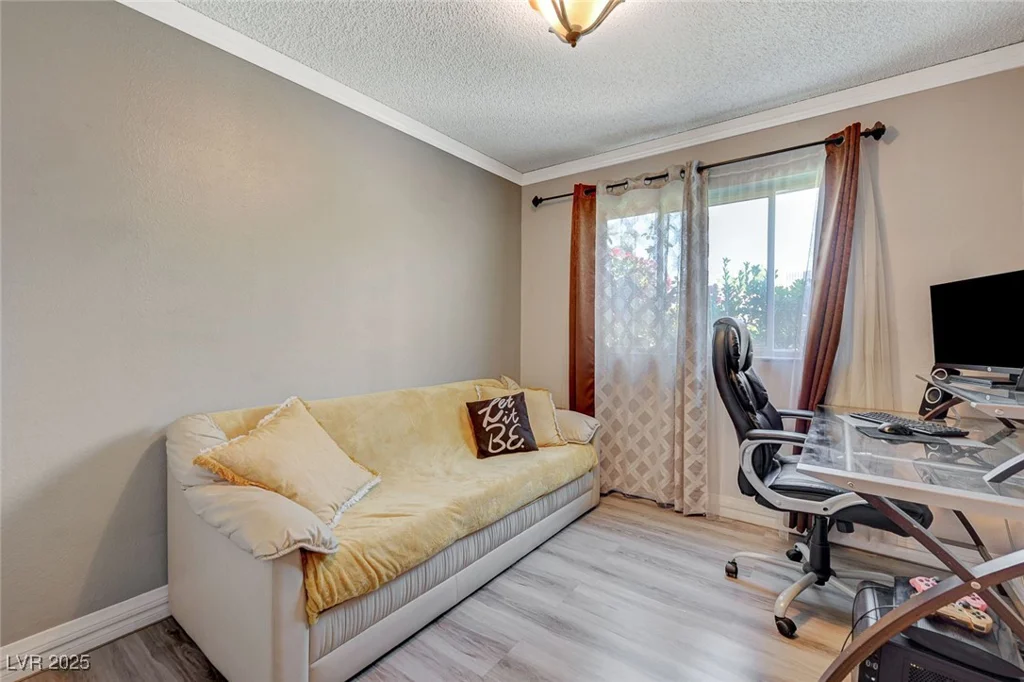 3266 Mountain Spring, Las Vegas, NV 89146
