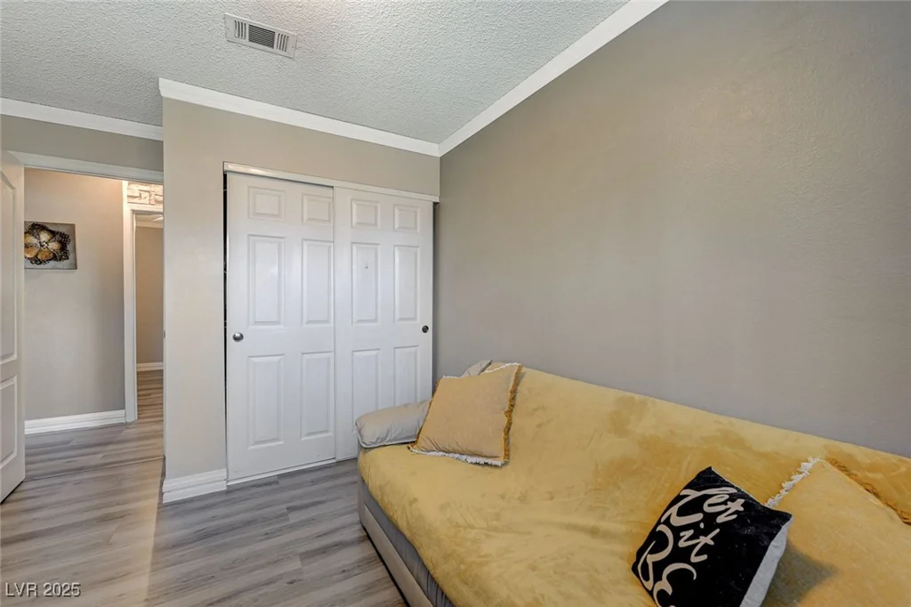 3266 Mountain Spring, Las Vegas, NV 89146