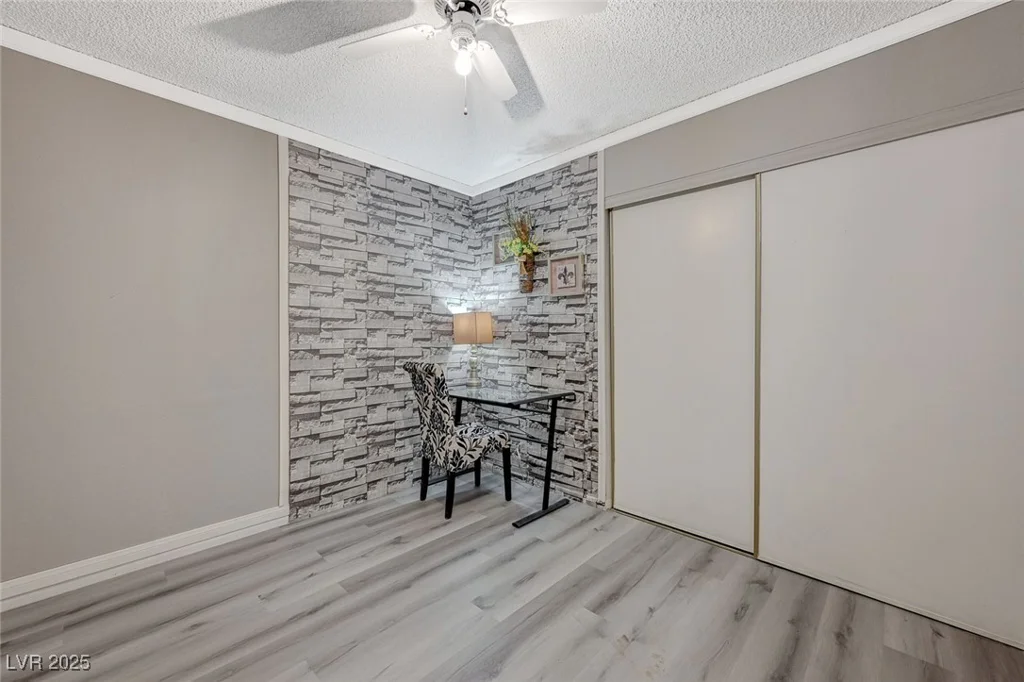 3266 Mountain Spring, Las Vegas, NV 89146
