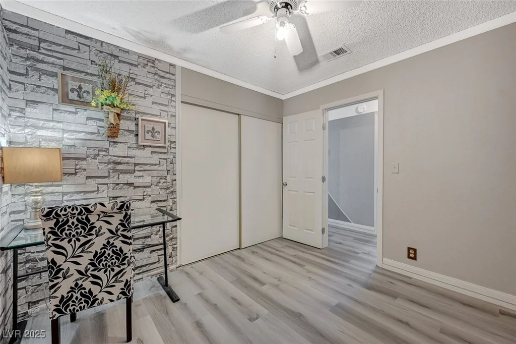 3266 Mountain Spring, Las Vegas, NV 89146