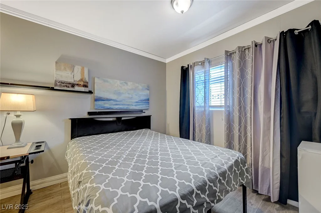 3266 Mountain Spring, Las Vegas, NV 89146