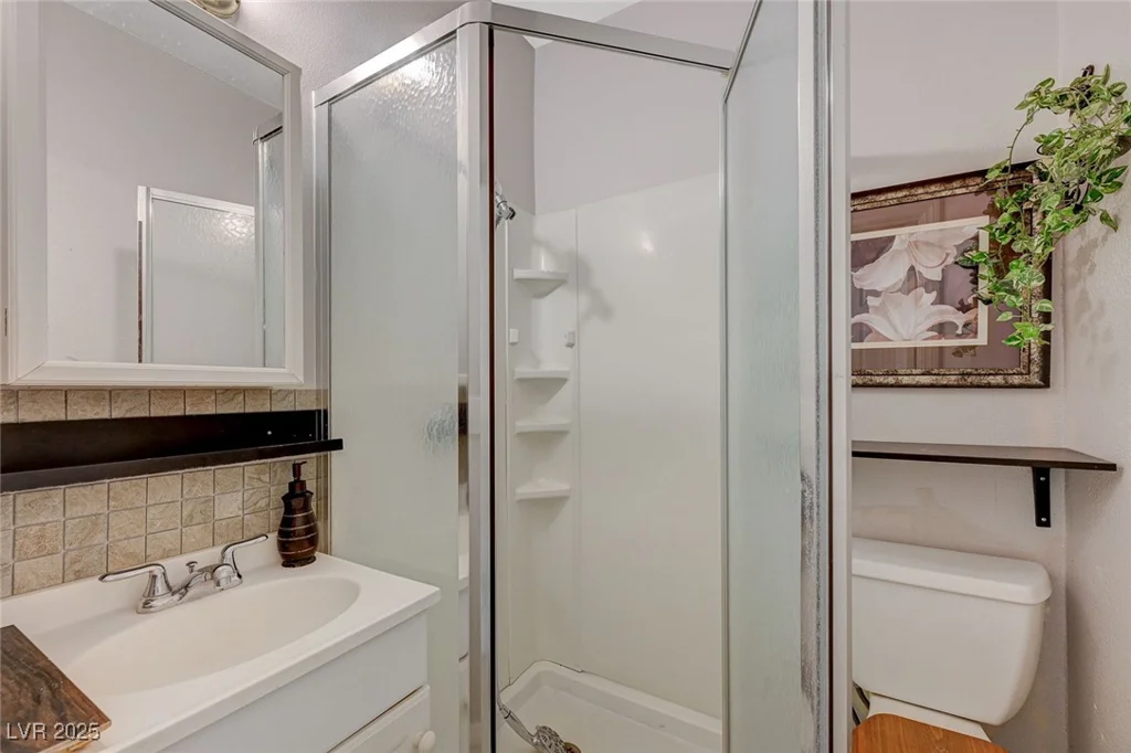 3266 Mountain Spring, Las Vegas, NV 89146
