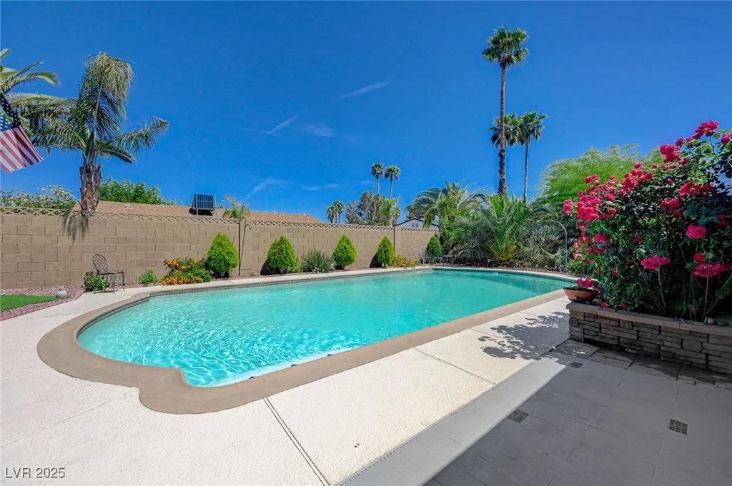 3266 Mountain Spring, Las Vegas, NV 89146