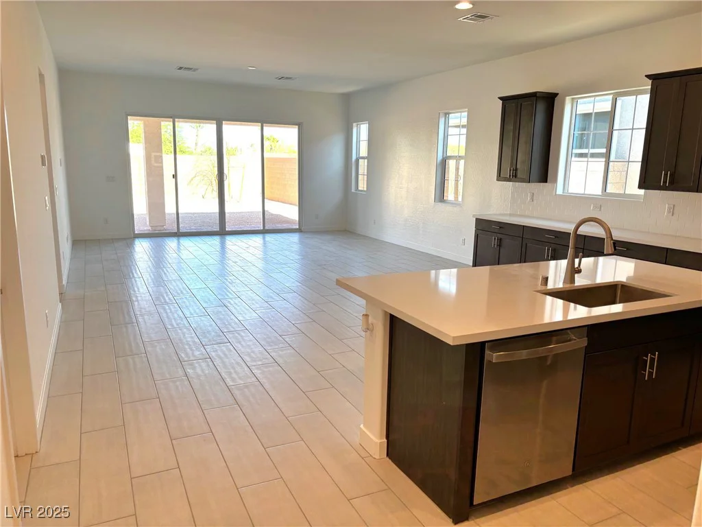 10264 Tumbaga, Las Vegas, NV 89183