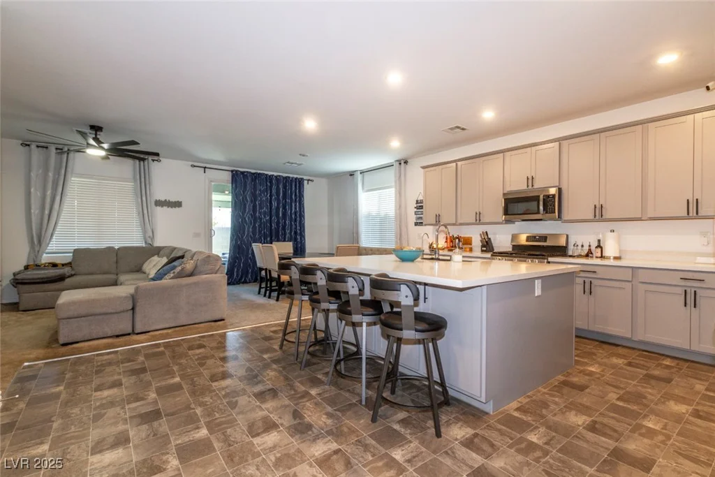 3817 Grazing Gazelle, North Las Vegas, NV 89084