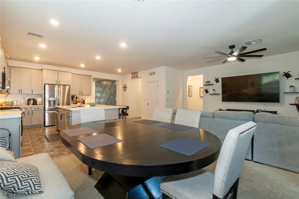 3817 Grazing Gazelle, North Las Vegas, NV 89084