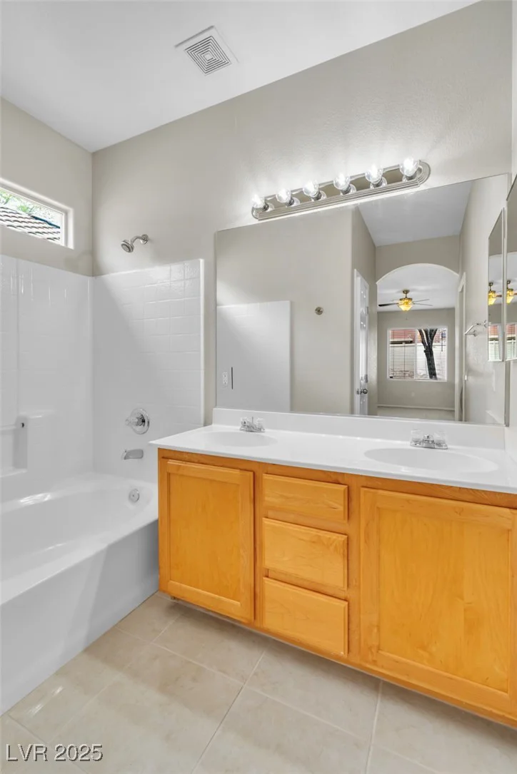 5319 Farley Feather, North Las Vegas, NV 89031