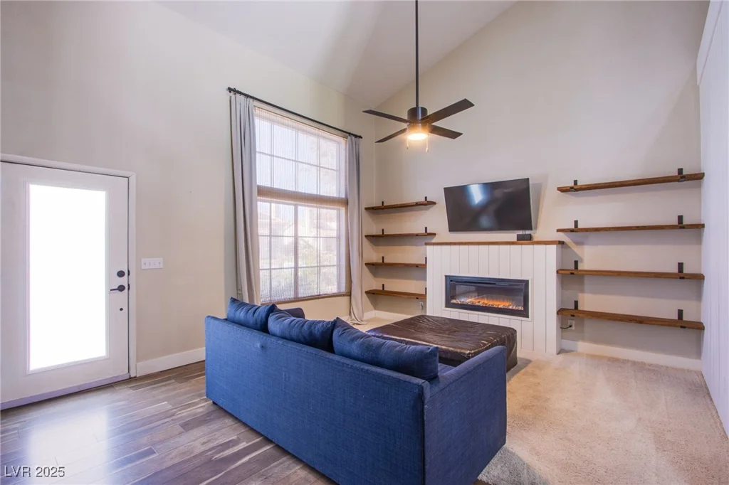 1508 Silver Knoll, Las Vegas, NV 89123