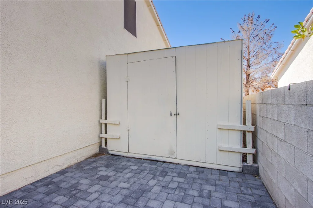 1508 Silver Knoll, Las Vegas, NV 89123