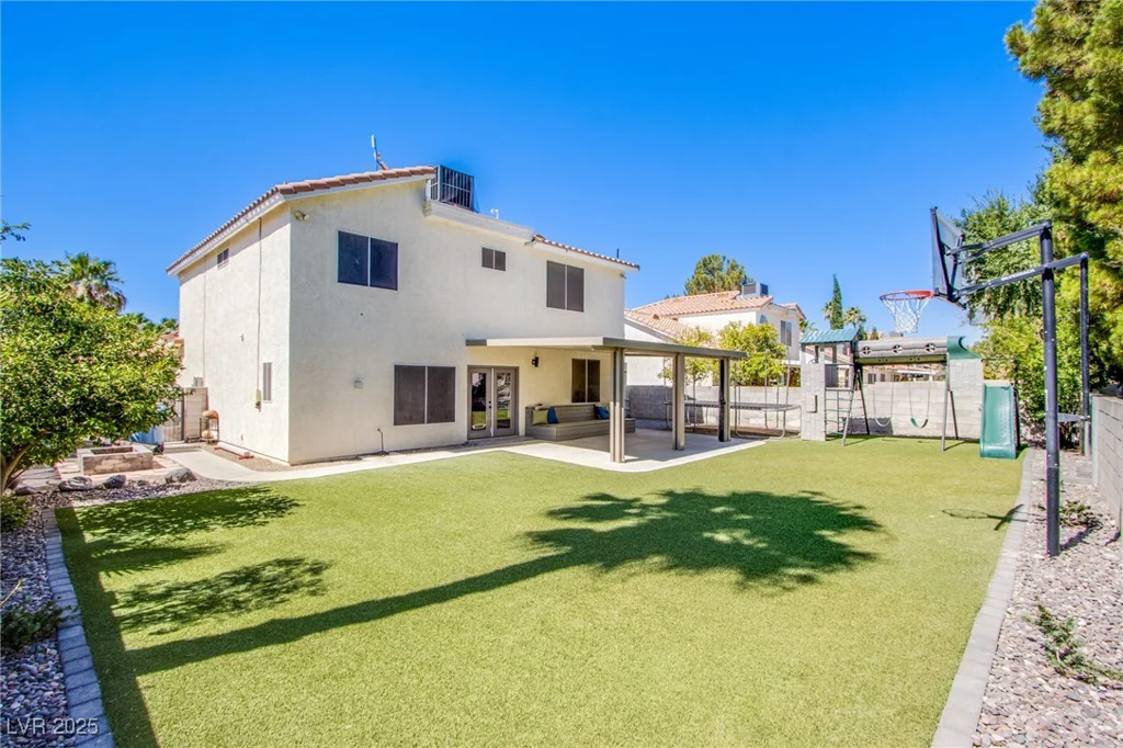 1508 Silver Knoll, Las Vegas, NV 89123
