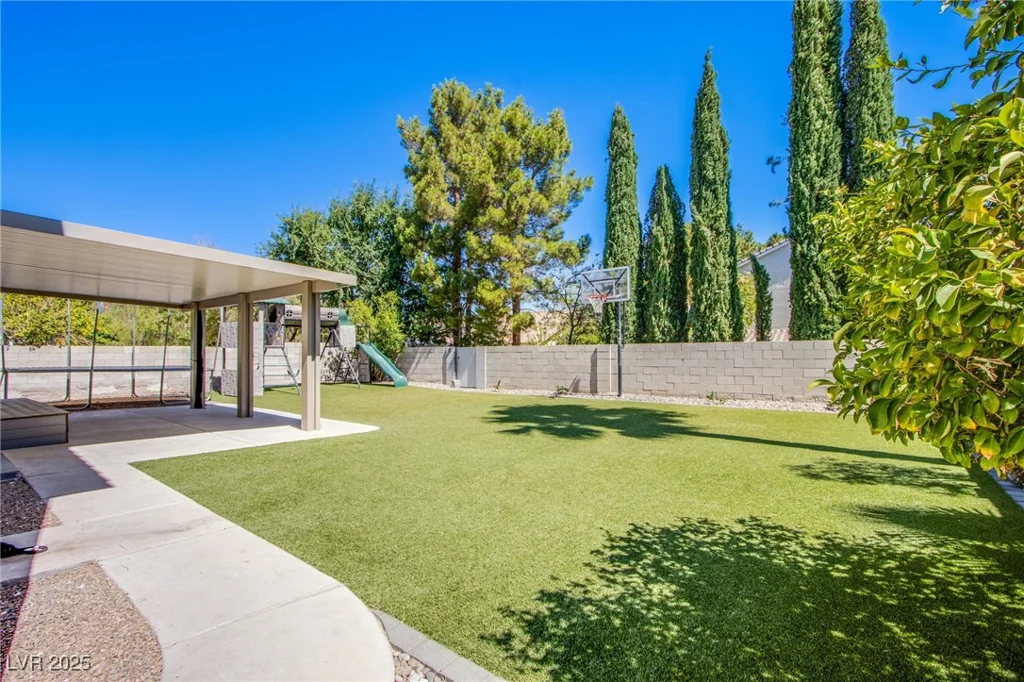 1508 Silver Knoll, Las Vegas, NV 89123