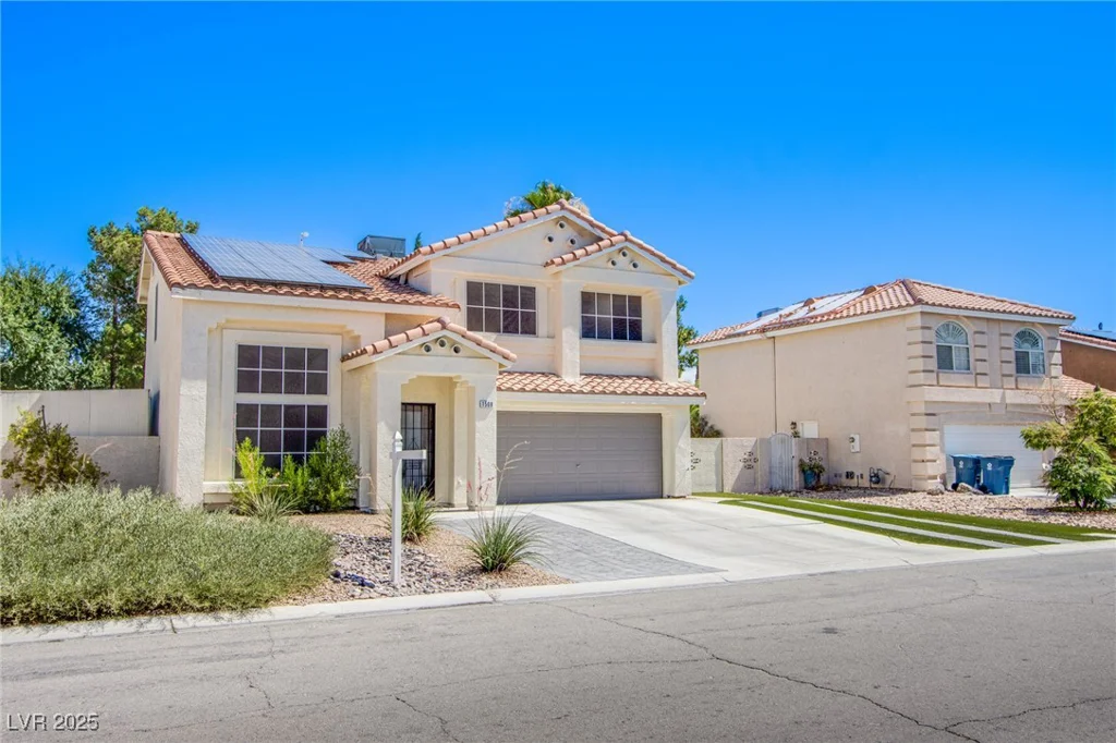 1508 Silver Knoll, Las Vegas, NV 89123