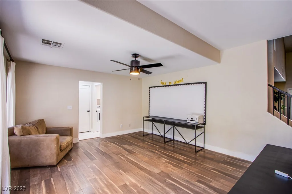 1508 Silver Knoll, Las Vegas, NV 89123