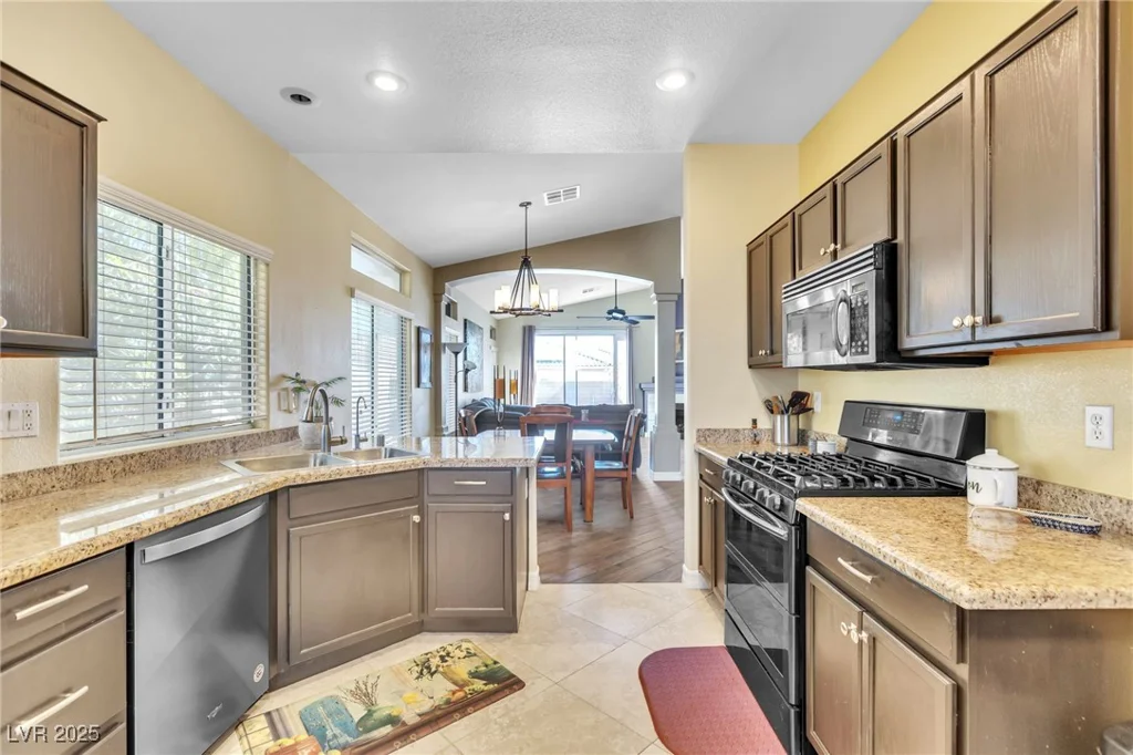 250 Aspen Bay, Henderson, NV 89012