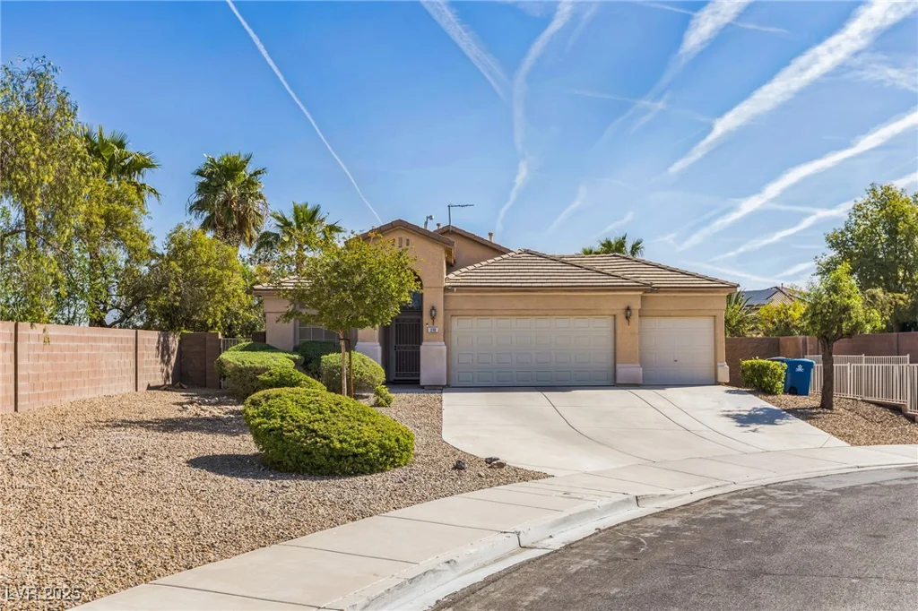 250 Aspen Bay, Henderson, NV 89012