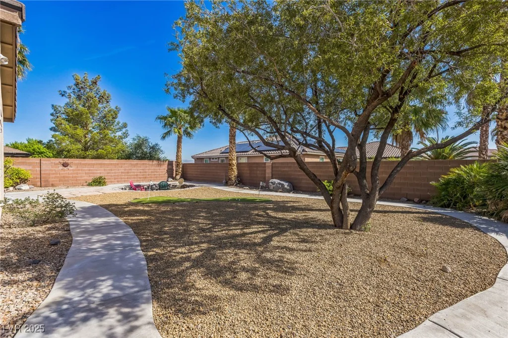 250 Aspen Bay, Henderson, NV 89012