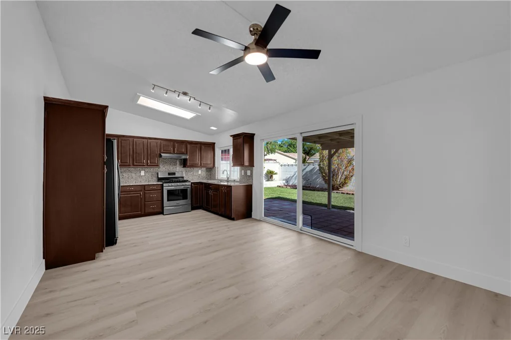 6408 Shawnee, Las Vegas, NV 89107