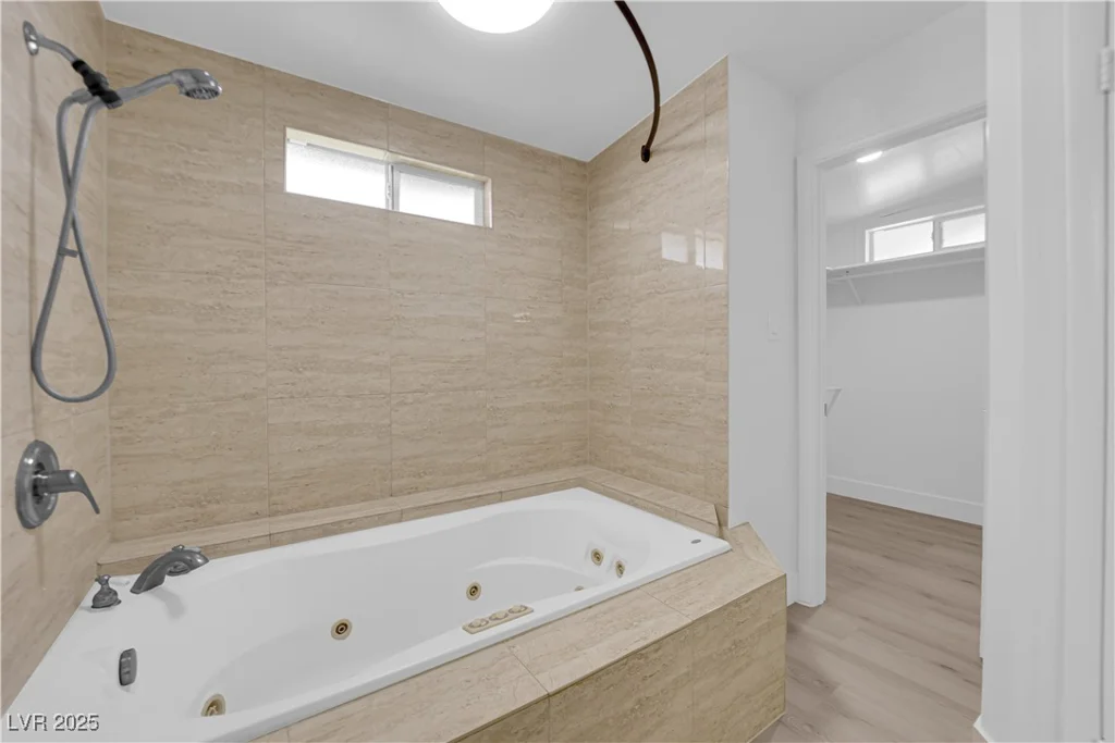 6408 Shawnee, Las Vegas, NV 89107