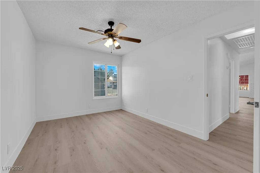 6408 Shawnee, Las Vegas, NV 89107