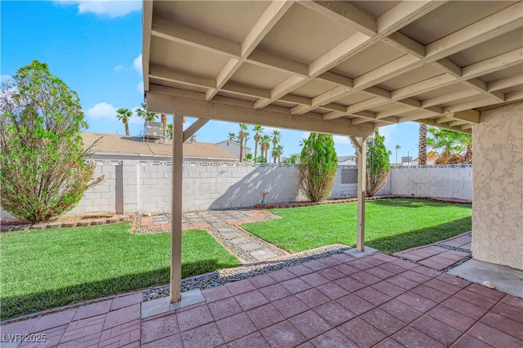 6408 Shawnee, Las Vegas, NV 89107