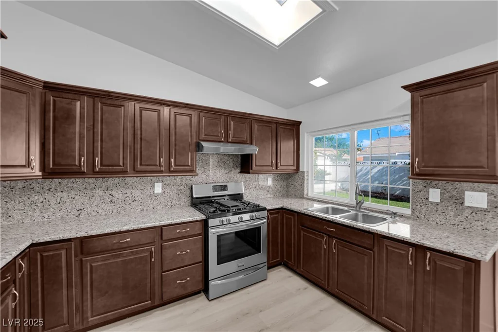 6408 Shawnee, Las Vegas, NV 89107