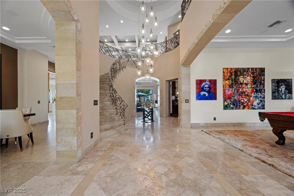 9301 Verlaine, Las Vegas, NV 89145