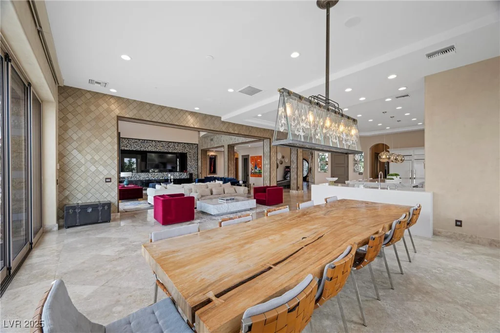 9301 Verlaine, Las Vegas, NV 89145