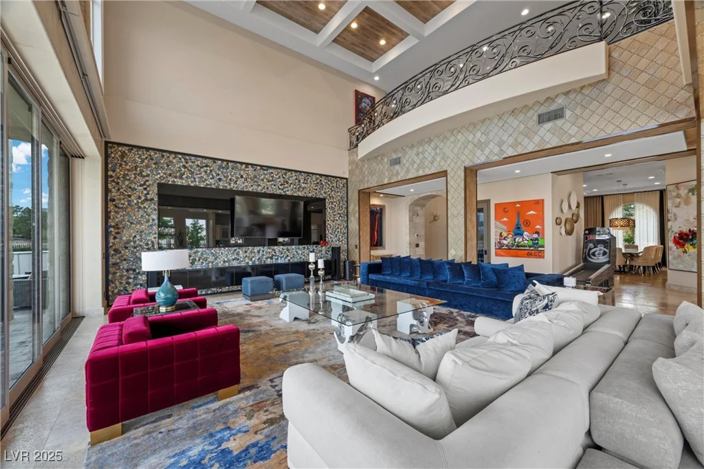 9301 Verlaine, Las Vegas, NV 89145