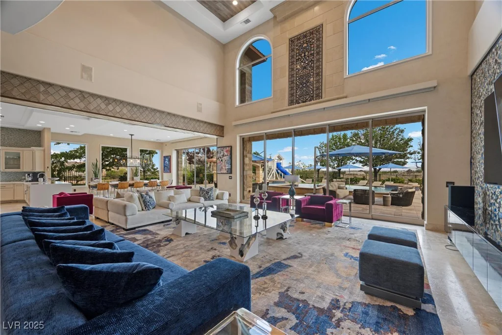 9301 Verlaine, Las Vegas, NV 89145
