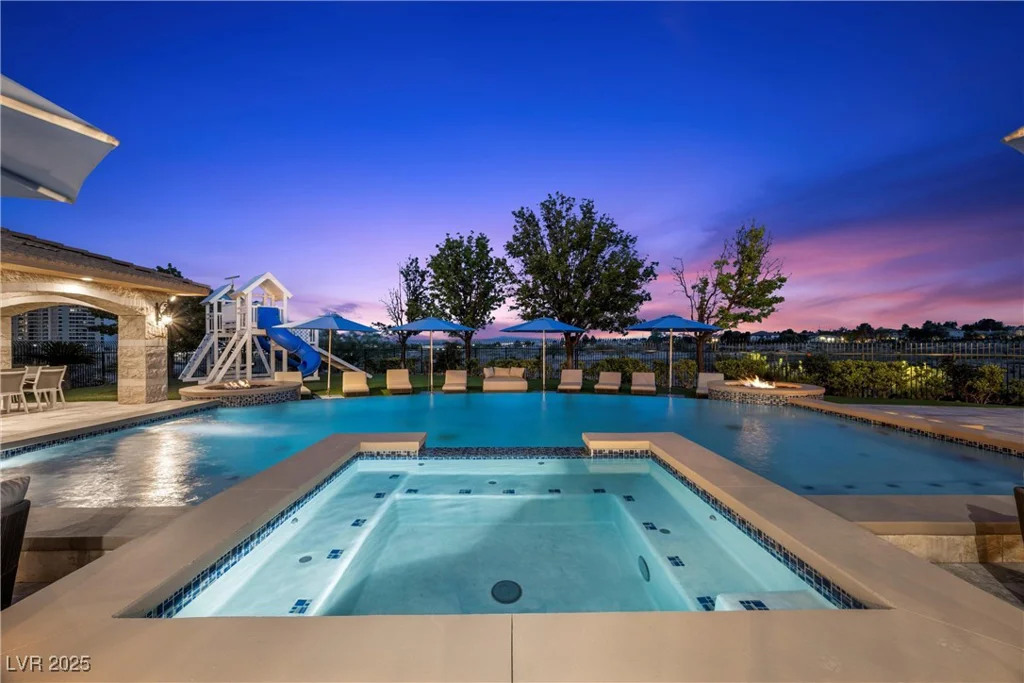 9301 Verlaine, Las Vegas, NV 89145
