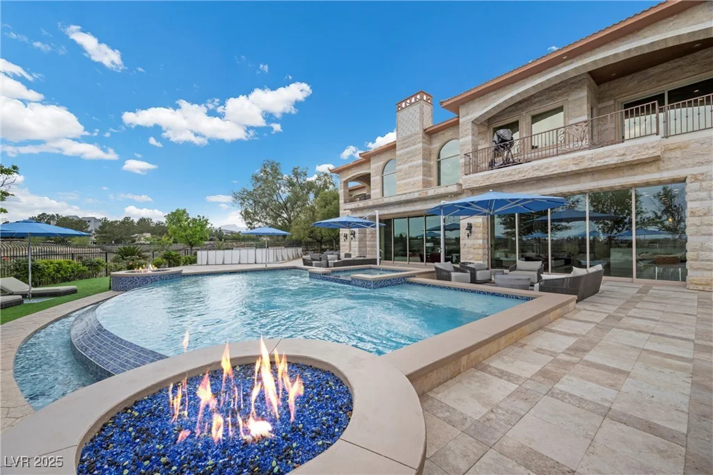 9301 Verlaine, Las Vegas, NV 89145