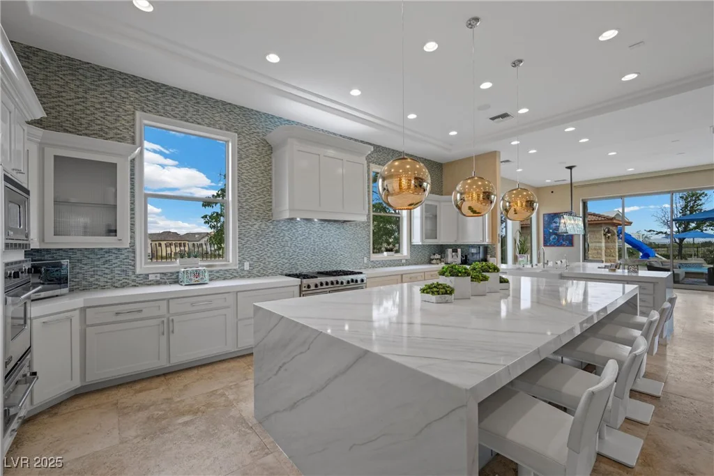 9301 Verlaine, Las Vegas, NV 89145