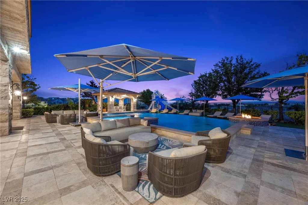 9301 Verlaine, Las Vegas, NV 89145