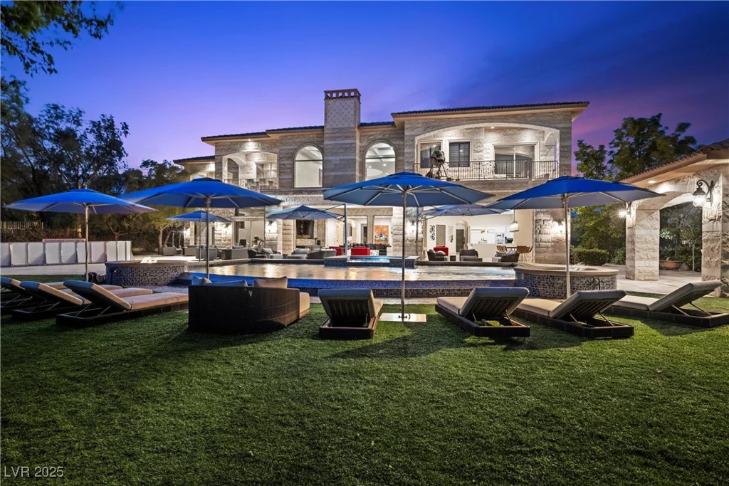 9301 Verlaine, Las Vegas, NV 89145