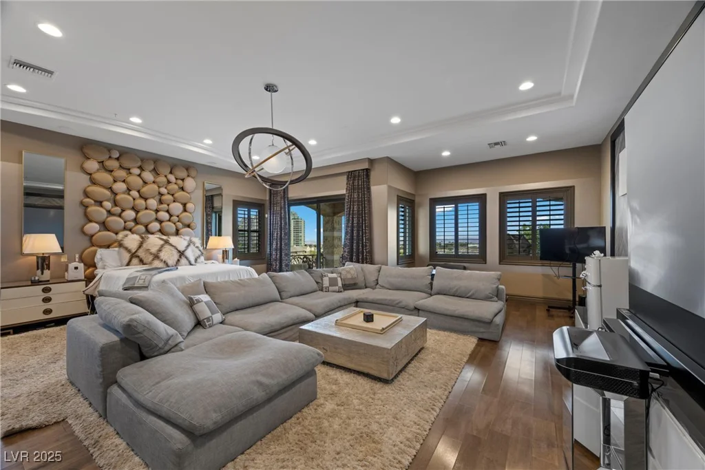 9301 Verlaine, Las Vegas, NV 89145