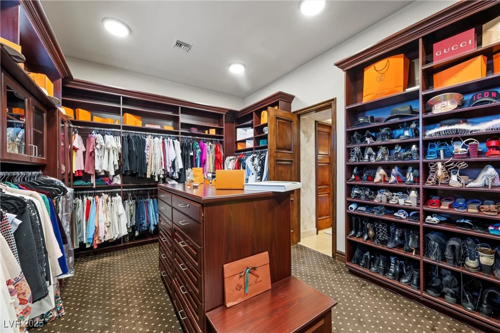 9301 Verlaine, Las Vegas, NV 89145