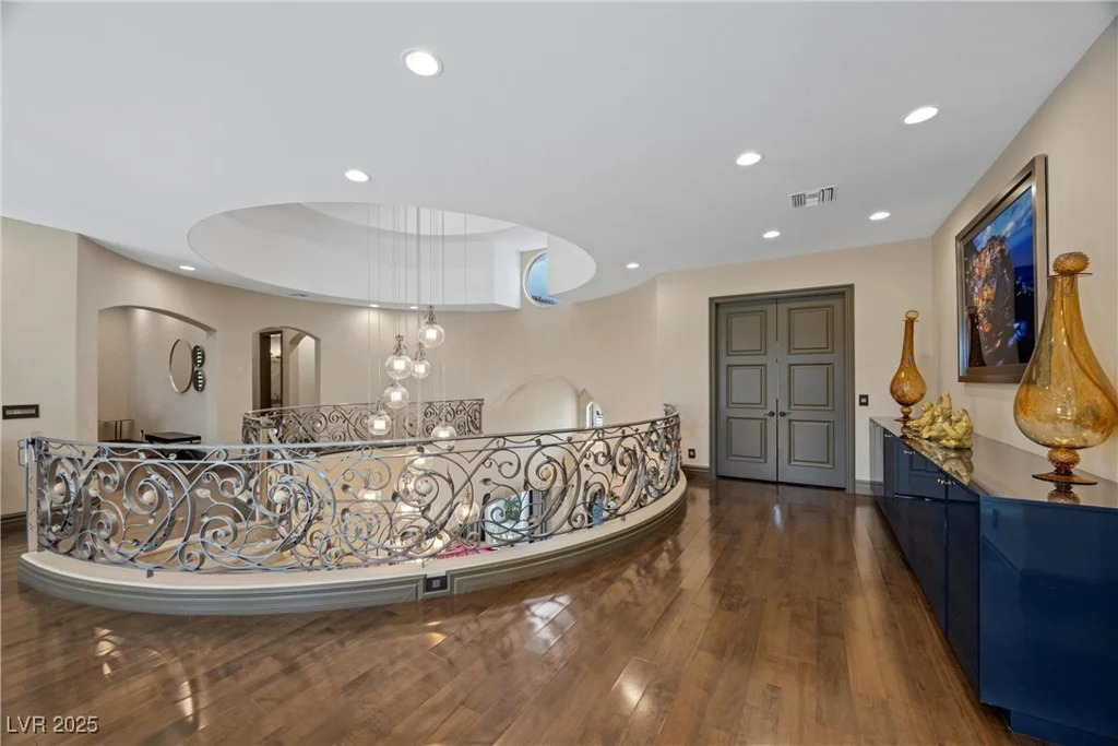 9301 Verlaine, Las Vegas, NV 89145