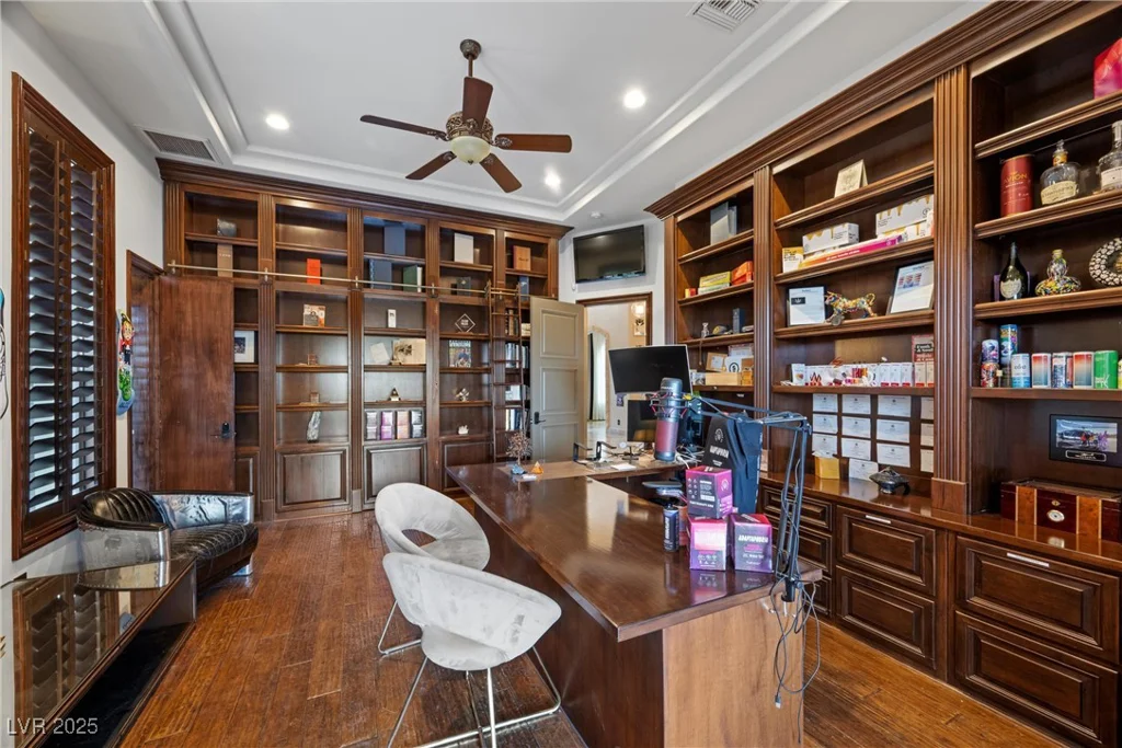 9301 Verlaine, Las Vegas, NV 89145