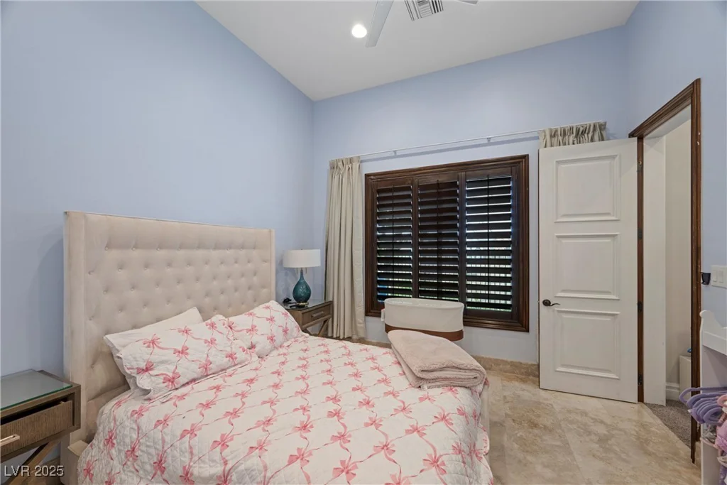9301 Verlaine, Las Vegas, NV 89145