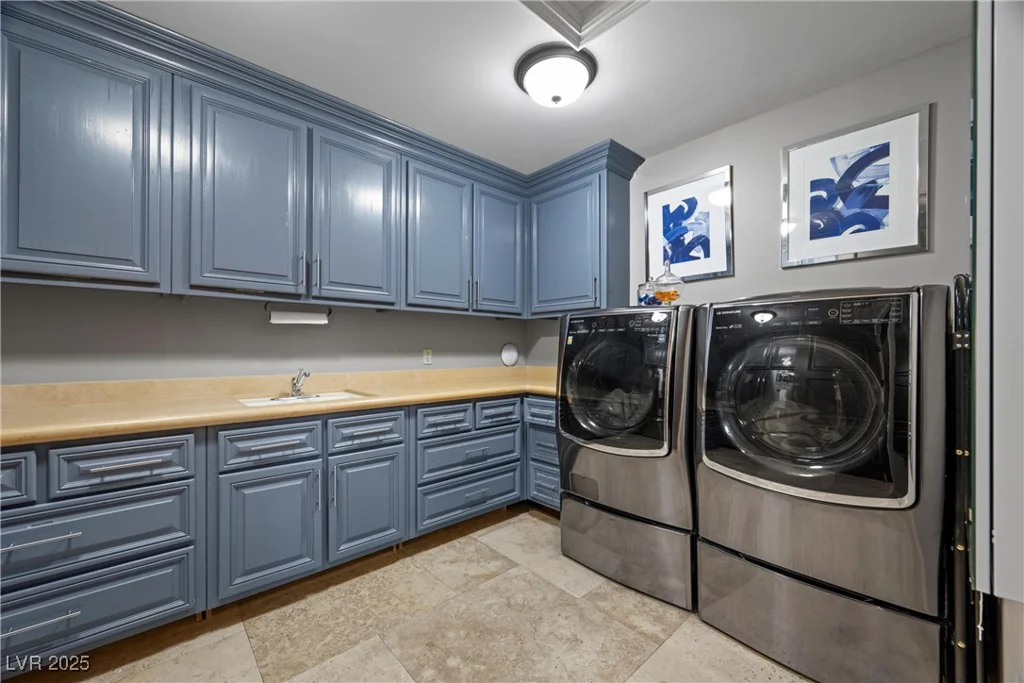 9301 Verlaine, Las Vegas, NV 89145