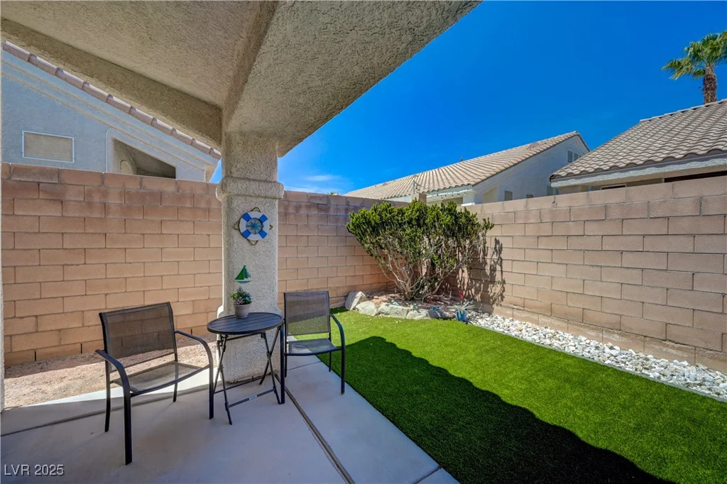 9724 Canyon Walk, Las Vegas, NV 89147