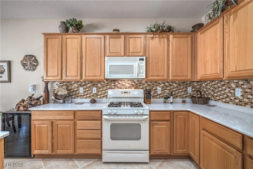 2539 Stardust Valley, Henderson, NV 89044
