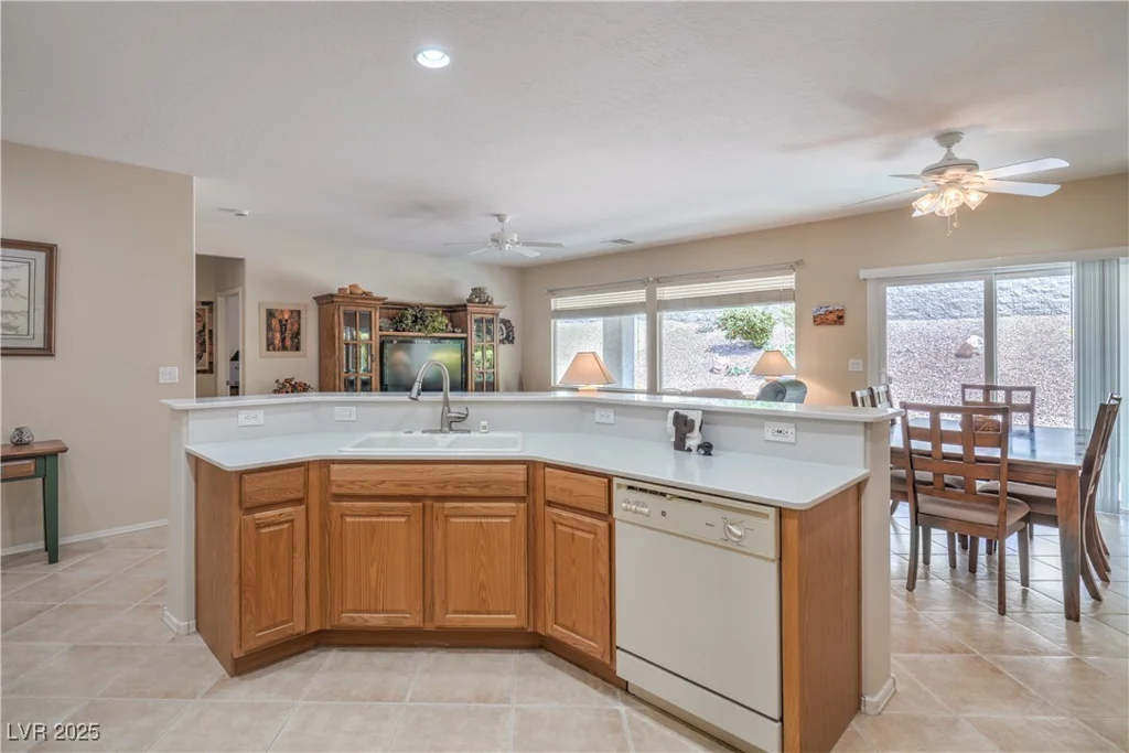 2539 Stardust Valley, Henderson, NV 89044