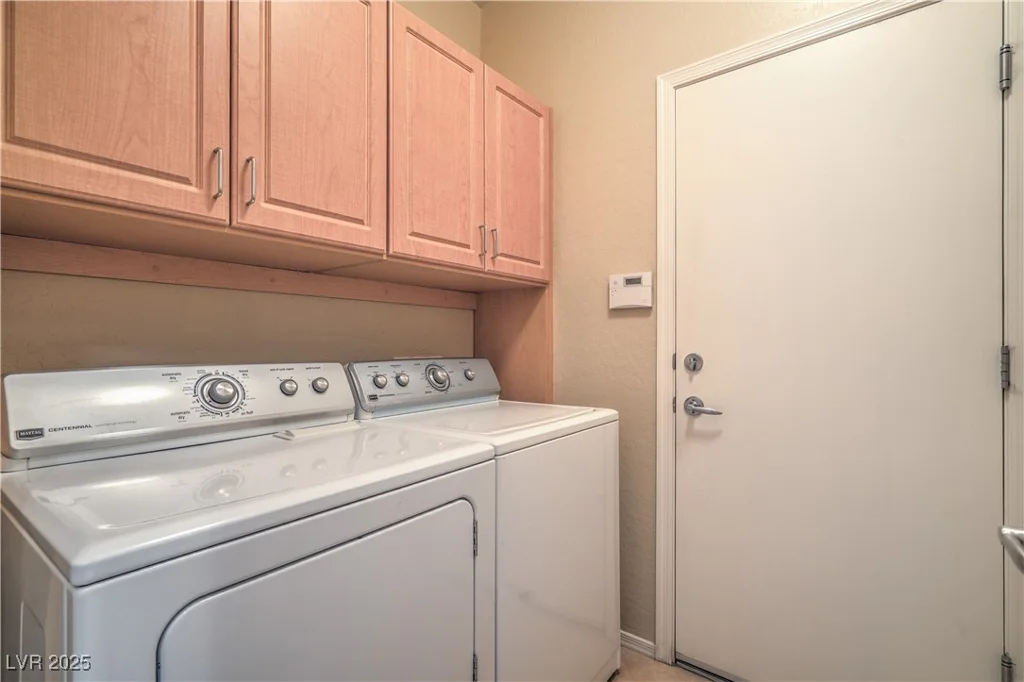 2539 Stardust Valley, Henderson, NV 89044