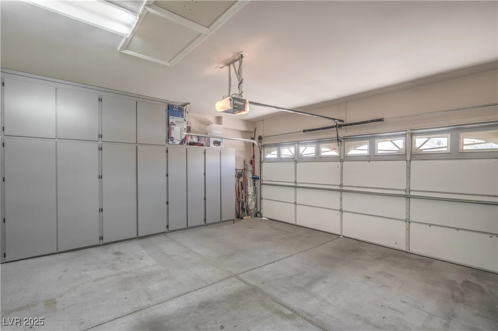 2539 Stardust Valley, Henderson, NV 89044